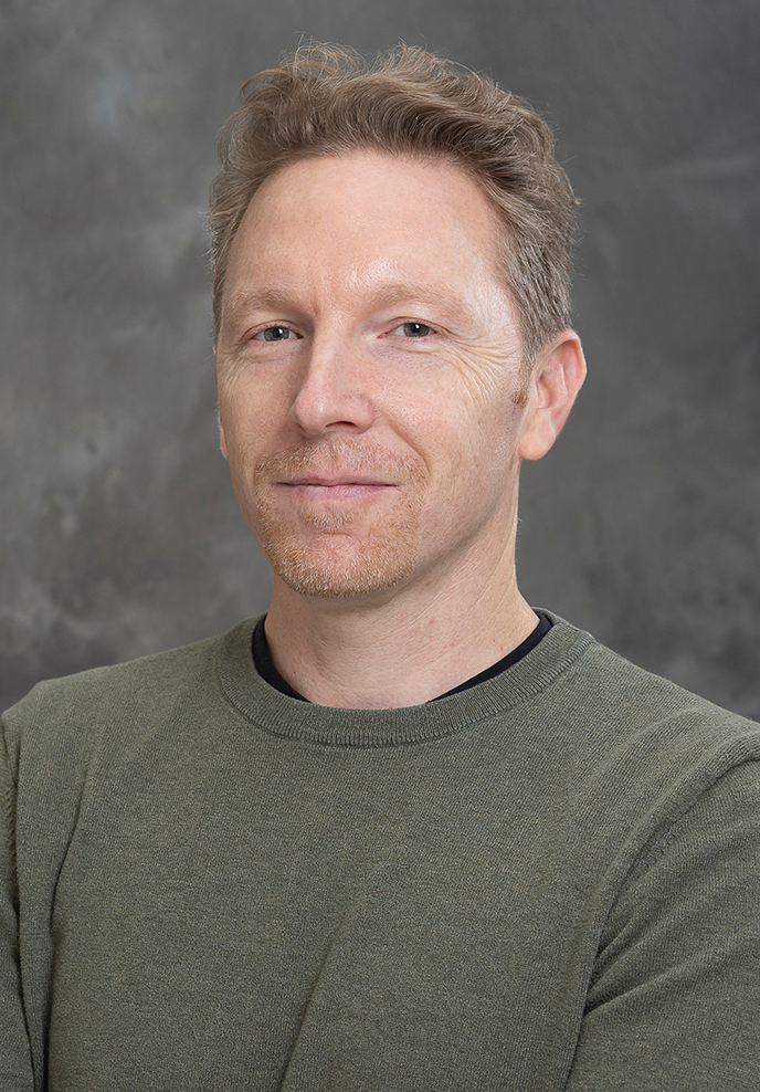 Dr. Charles Egeland